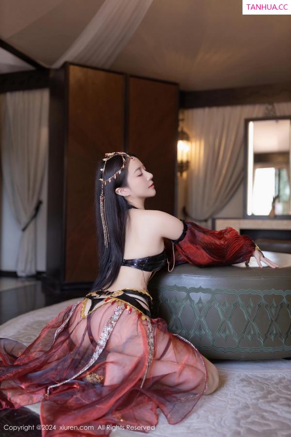 鱼子酱fish  [XiuRen]高清写真图 2024.06.28 No.8778 鱼子酱Fish 舞娘装扮第29张图片